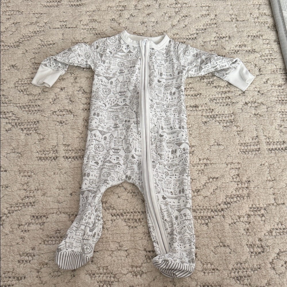 Joy Street Boston Theme Gray and White Kids Footie 0-3 Months Cotton